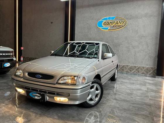 FORD ESCORT 2.0 I RACER 8V GASOLINA 2P MANUAL